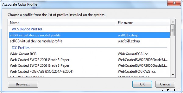 Windows 11/10에서 색상 프로필을 장치와 연결하는 방법 