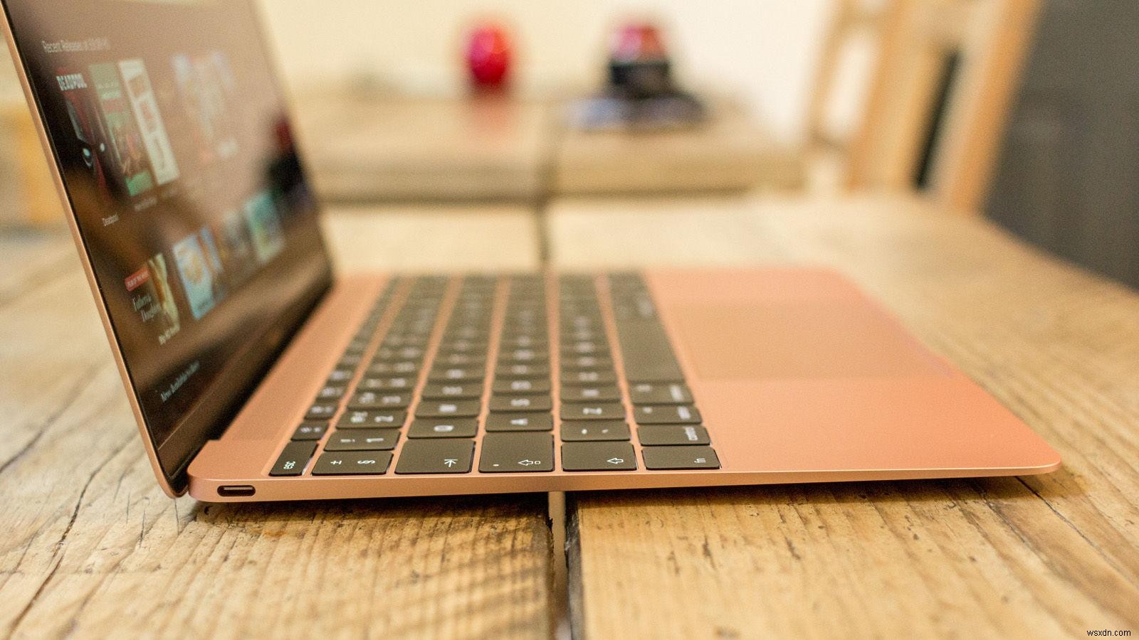 MacBook에 더 많은 포트를 추가하는 방법 