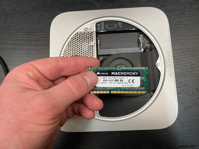 RAM 및 HDD 업그레이드가 가능한 Mac Mini 모델은 무엇입니까? 