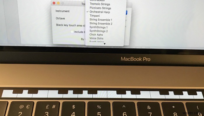 MacBook Pro Touch Bar로 할 수 있는 재미있는 일들 