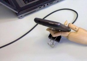쉽게 만들 수 있는 영리한 DIY 스마트폰 거치대 6개 