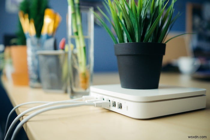 집에서 일하는 동안 Wi-Fi 속도를 높이는 방법 