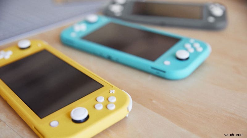 Nintendo Switch 대 Nintendo Switch Lite:어느 것을 사야 할까요? 