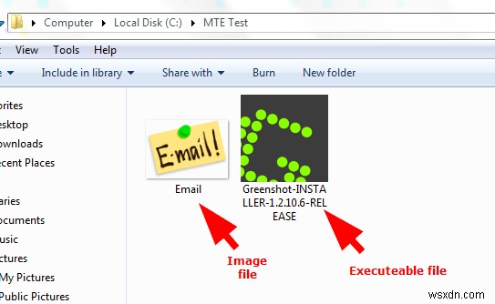 이메일로 실행 파일을 보내는 방법 