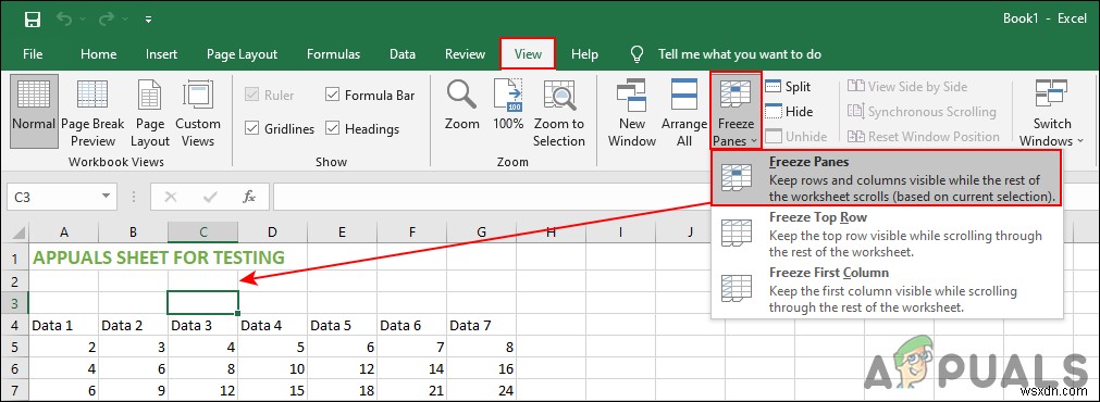 Microsoft Excel에서 행과 열을 고정하는 방법