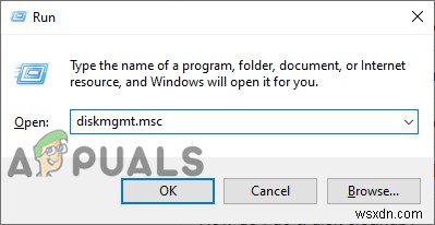 Windows 10의 파일 탐색기에서 특정 드라이브를 숨기는 방법은 무엇입니까? 