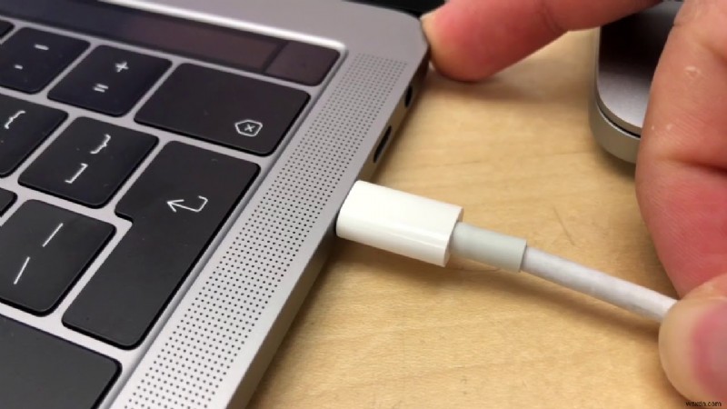 Mac USB 포트가 작동하지 않습니까? 이 수정을 시도하십시오