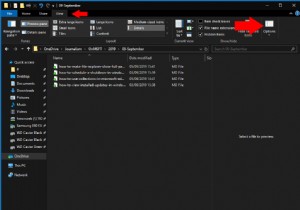 Windows 10s 파일 탐색기가 제목 표시줄에 전체 디렉토리 경로를 표시하도록 하는 방법