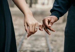 악마의 대변인 – 페이스북 계정, 삭제해야 할까 비활성화해야 할까?