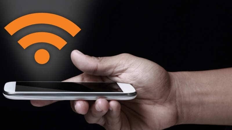 공용 Wi-Fi 네트워크를 안전하게 사용하기 위한 6가지 유용한 팁
