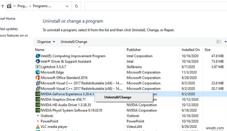 해결됨:Windows 10 업데이트 2022 이후 NVIDIA 제어판이 열리지 않음