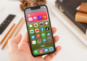 iOS 16에서 iOS 15 스타일 잠금 화면 알림 레이아웃으로 되돌리는 방법