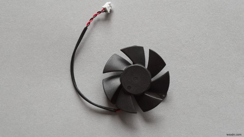 GPU 팬이 회전하지 않습니까? 냉각 성능을 복원하기 위한 10가지 입증된 수정 방법 