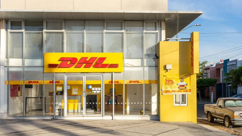 DHL 피싱 경고:비밀번호 도용 링크를 찾아내는 방법 