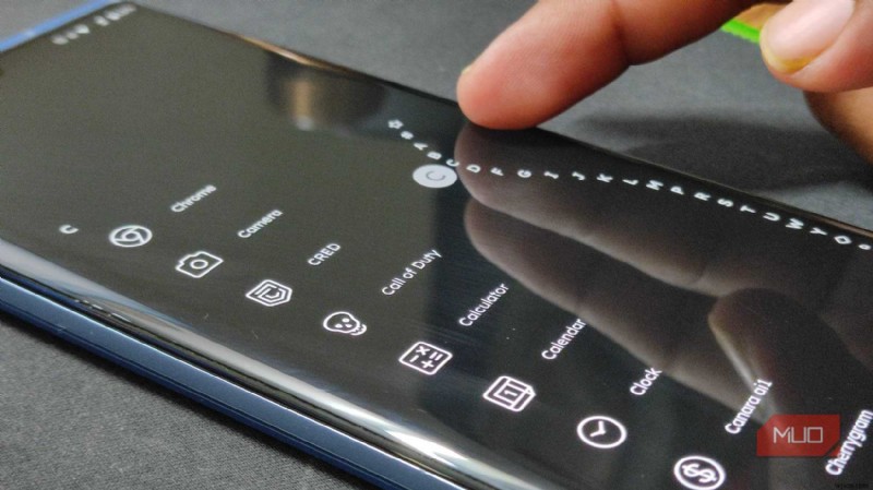 이 간단한 설정으로 Android에서 30% 더 많은 화면 공간을 확보하세요 