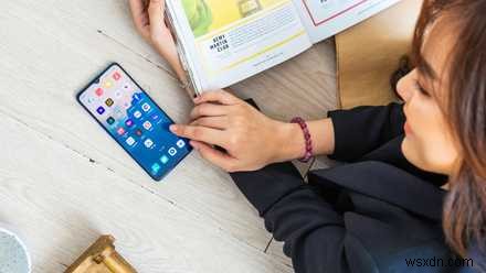 이 간단한 설정으로 Android에서 30% 더 많은 화면 공간을 확보하세요 
