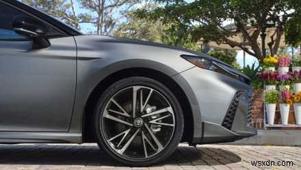 Subaru SUV는 총 소유 비용에서 Toyota Camry를 능가합니다. 