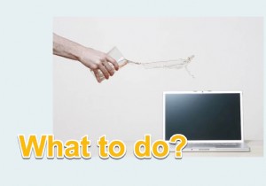 물을 쏟은 후 MacBook을 안전하게 복구하는 방법 