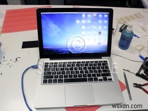전문 수리:2011 MacBook Pro 13  A1278용 로직 보드, 방열판 및 화면 교체 