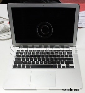 물 손상 후 MacBook Air 키보드 수리 - 빠르고 안정적인 서비스 