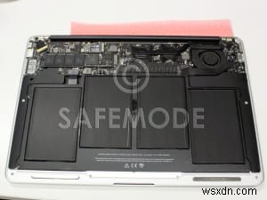 물 손상 후 MacBook Air 키보드 수리 - 빠르고 안정적인 서비스 