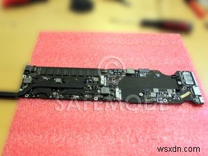 물 손상 후 MacBook Air 키보드 수리 - 빠르고 안정적인 서비스 