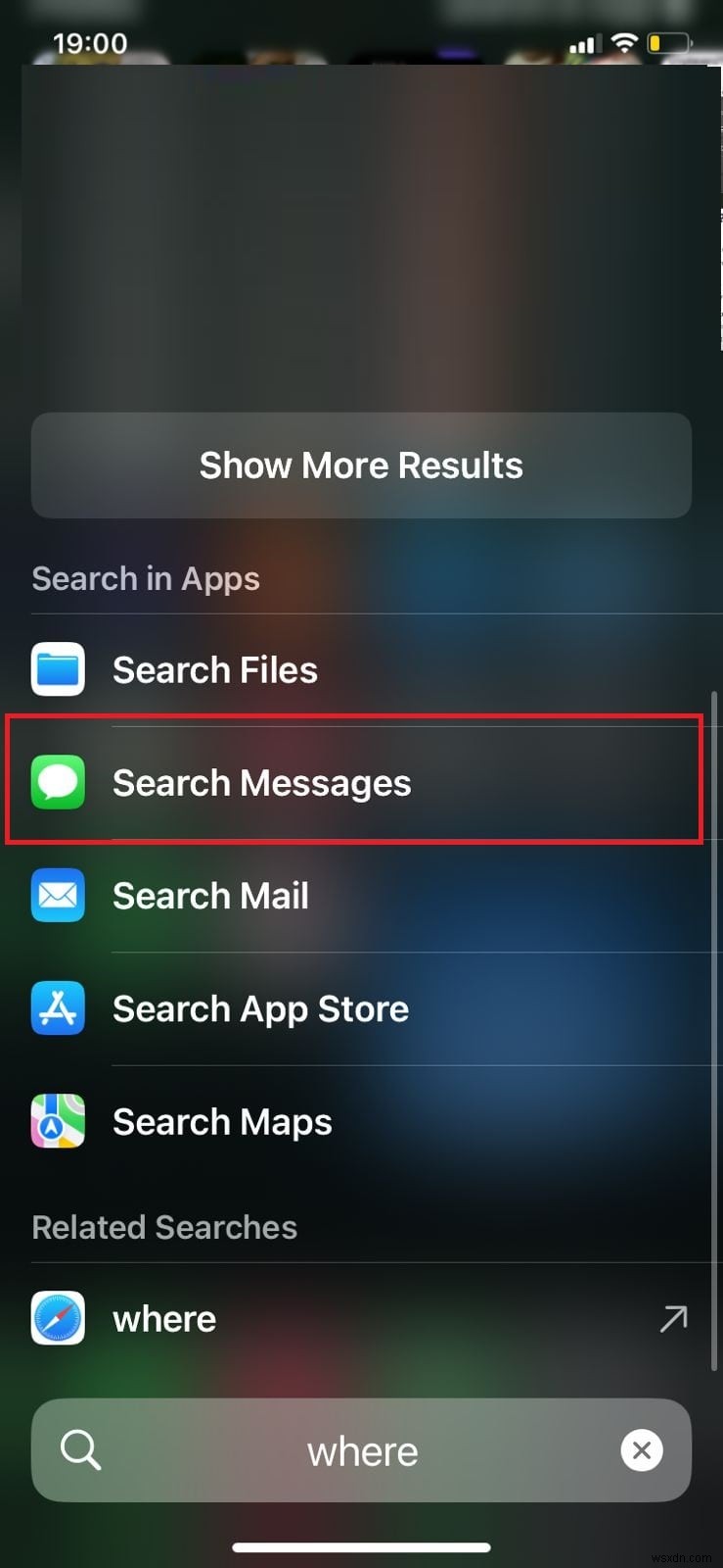 스크롤할 필요 없이 대화에서 첫 번째 iMessage에 즉시 접근하세요 