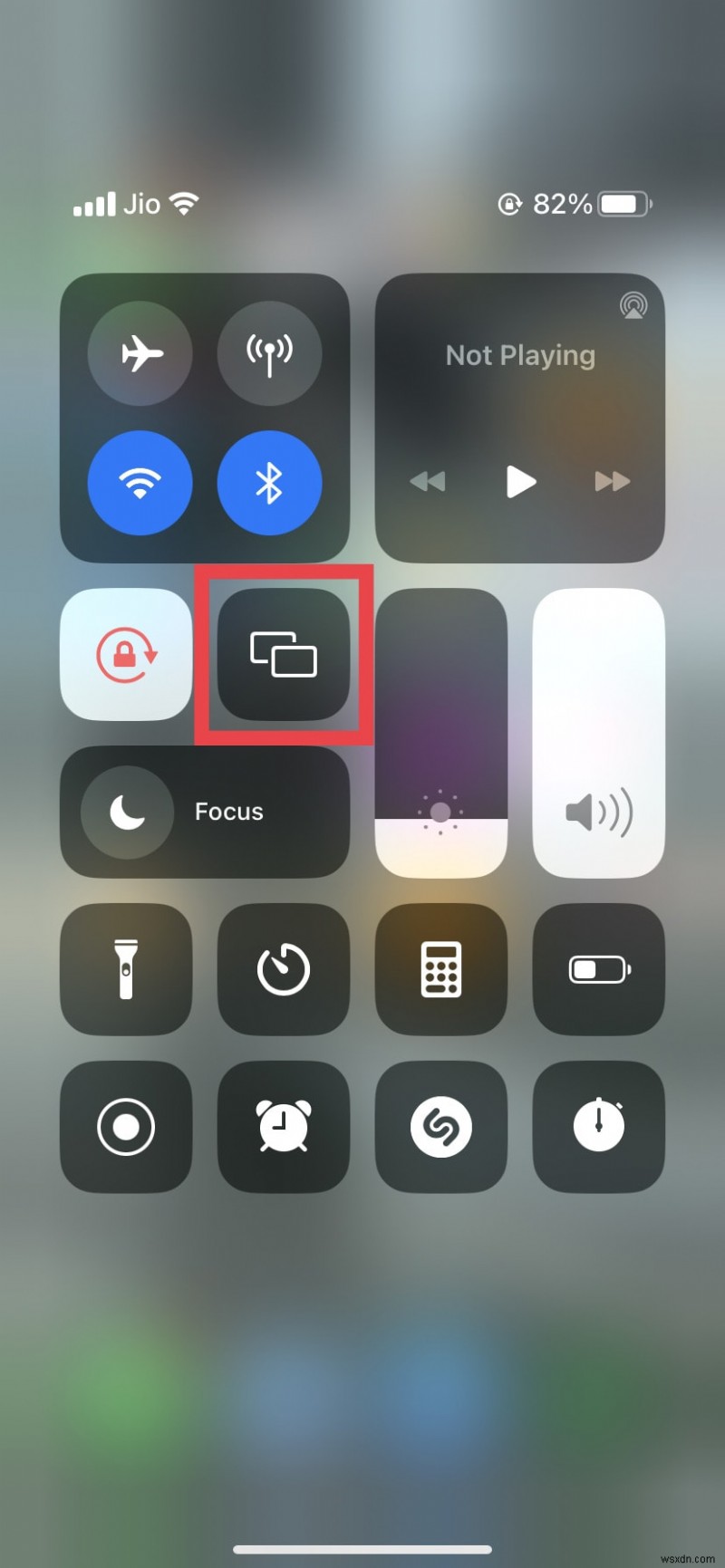 더 크고 더 나은 회의 경험을 위해 iPhone에서 TV로 Zoom을 쉽게 전송하세요. 