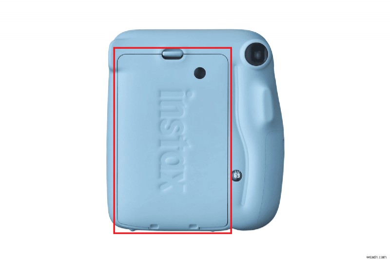 배터리 교체 후 Instax Mini 11에서 주황색 플래시를 중지하는 방법 